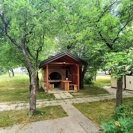 Pan Koran Vikendica Pale, Jahorina